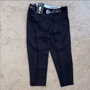 NWT ethika 3/4 cropped leggings